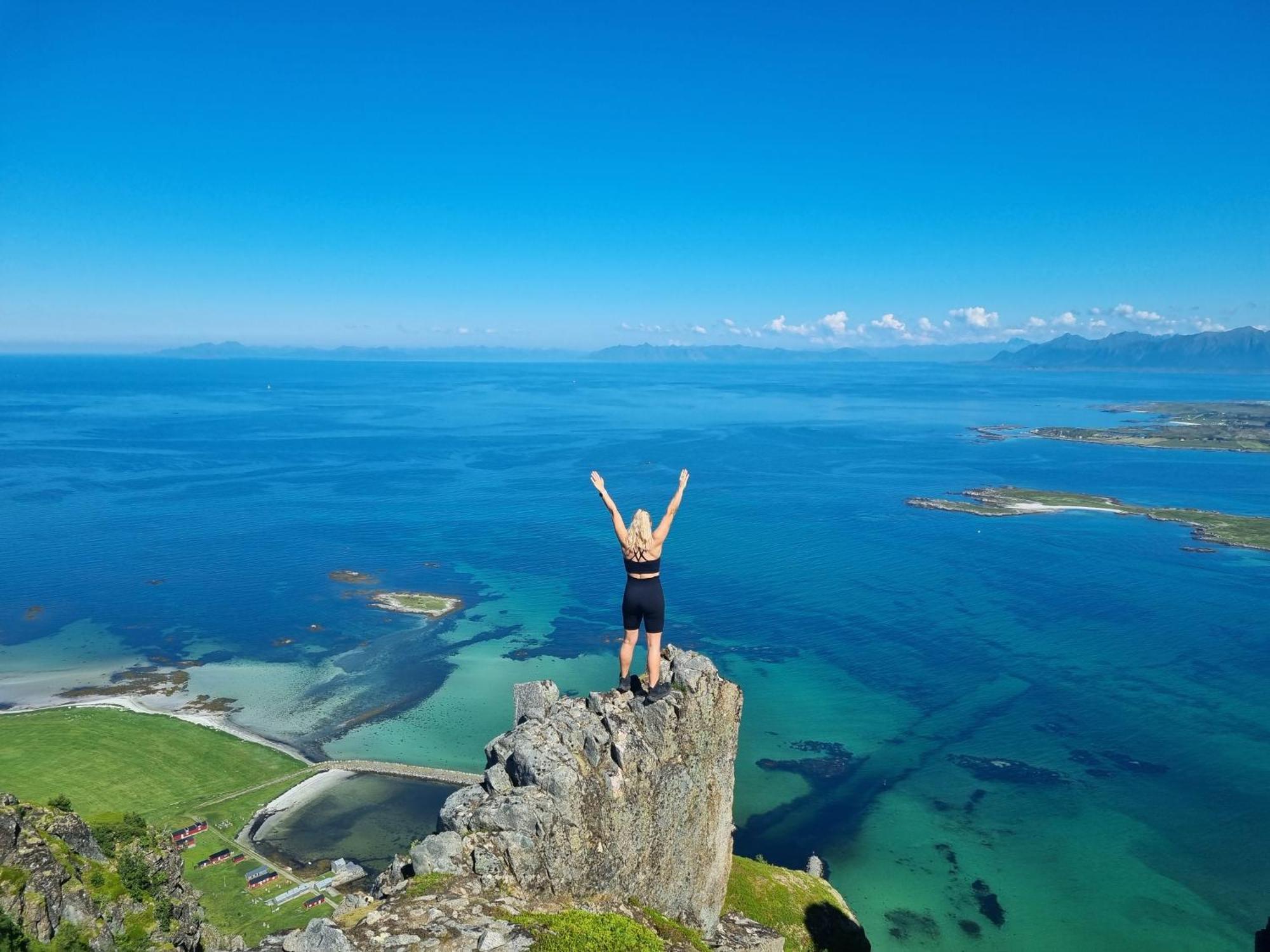 Villa Walter Lofoten With Sauna Kvalnes  ภายนอก รูปภาพ